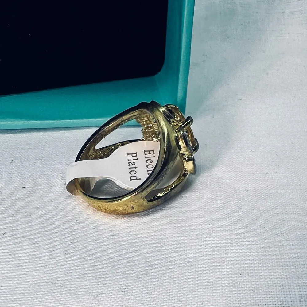 Gorgeous Big Statement Ring Vintage Deadstock 90s Glam